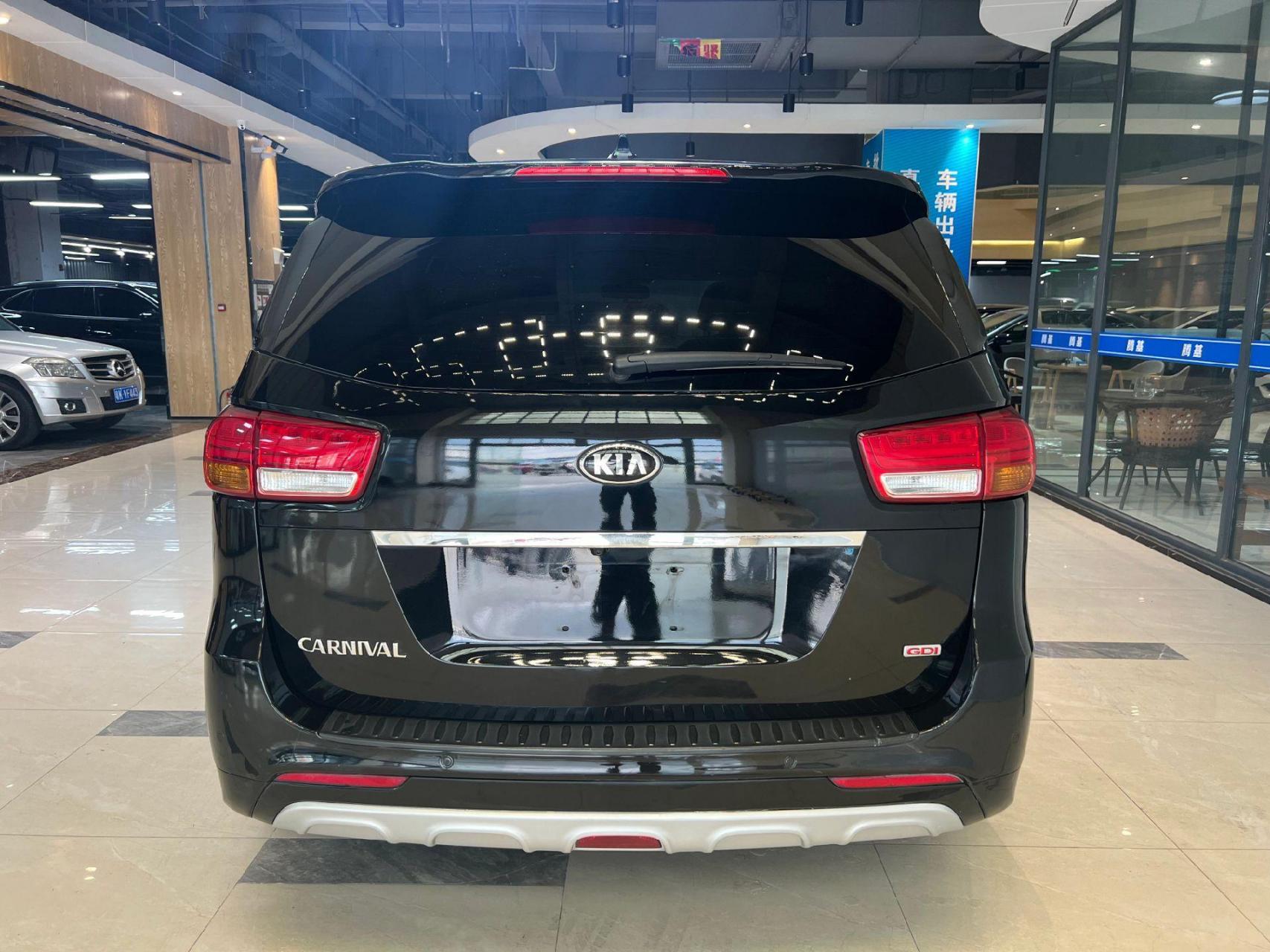 2017年一手全进口起亚嘉华3.