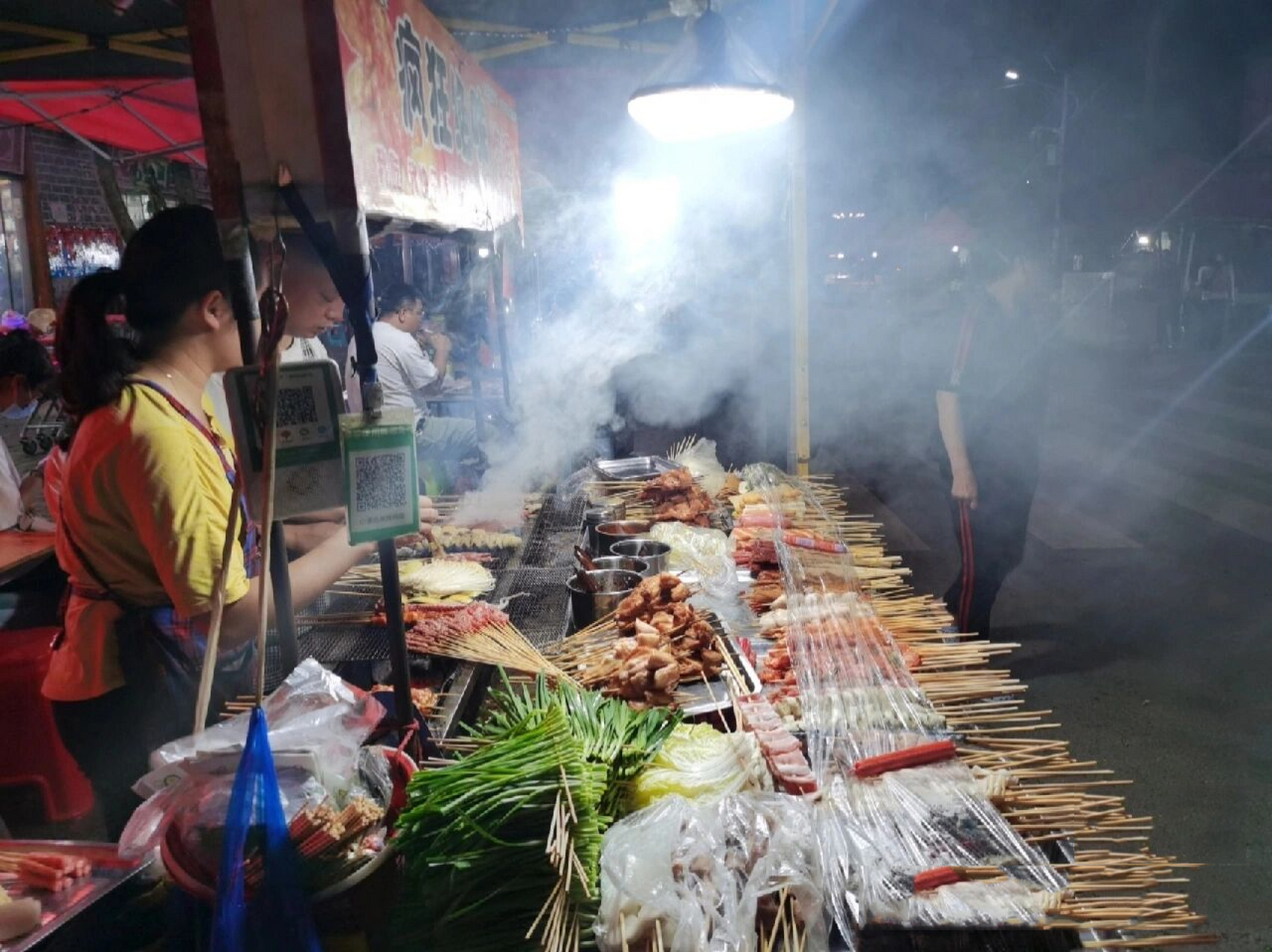 貴州跟團遊—盛世中華大酒店 因為是跟團,午餐都不怎麼好吃.