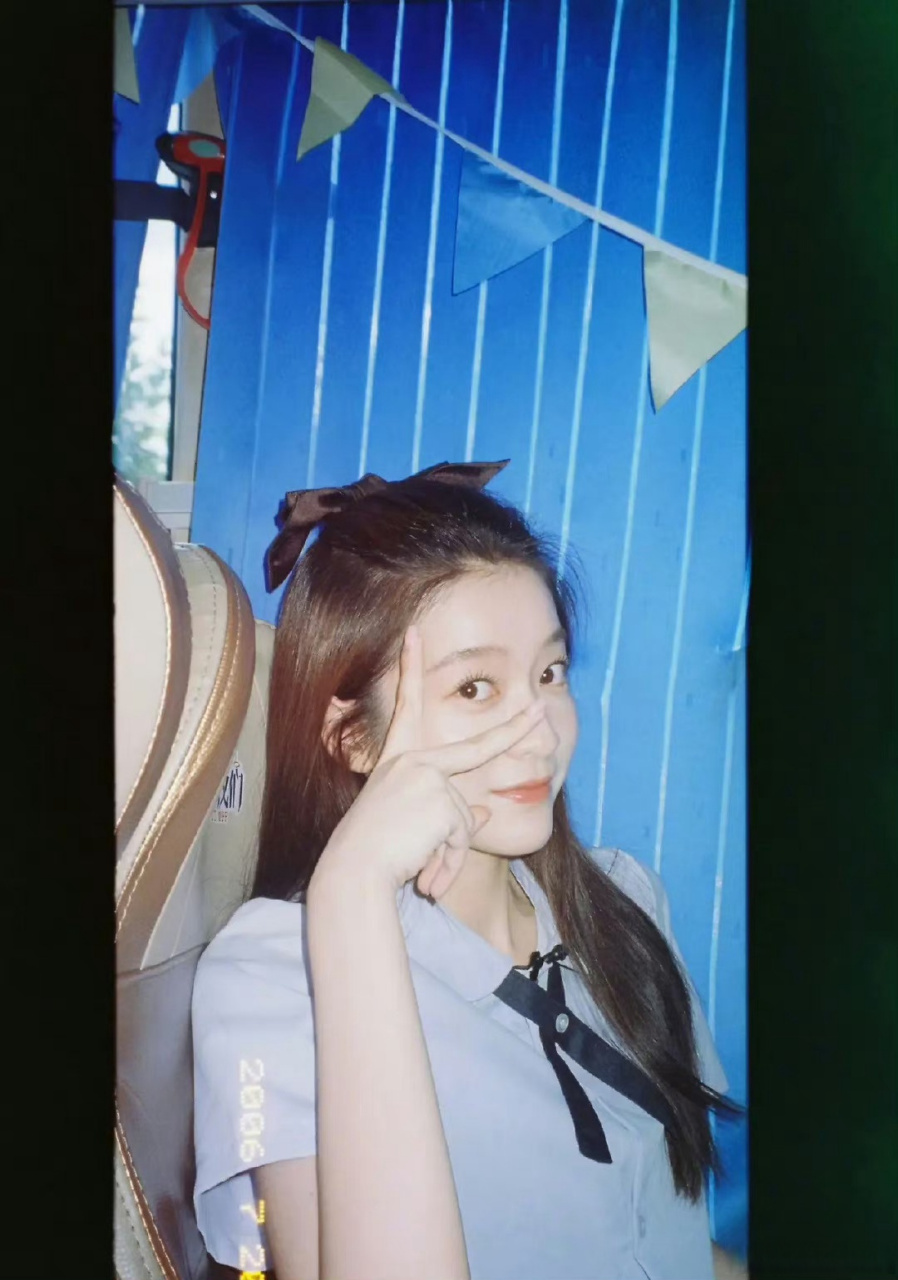 为什么张雪迎和秦俊杰喝一碗胡辣汤就风评不好,刘学义用自己勺子喂