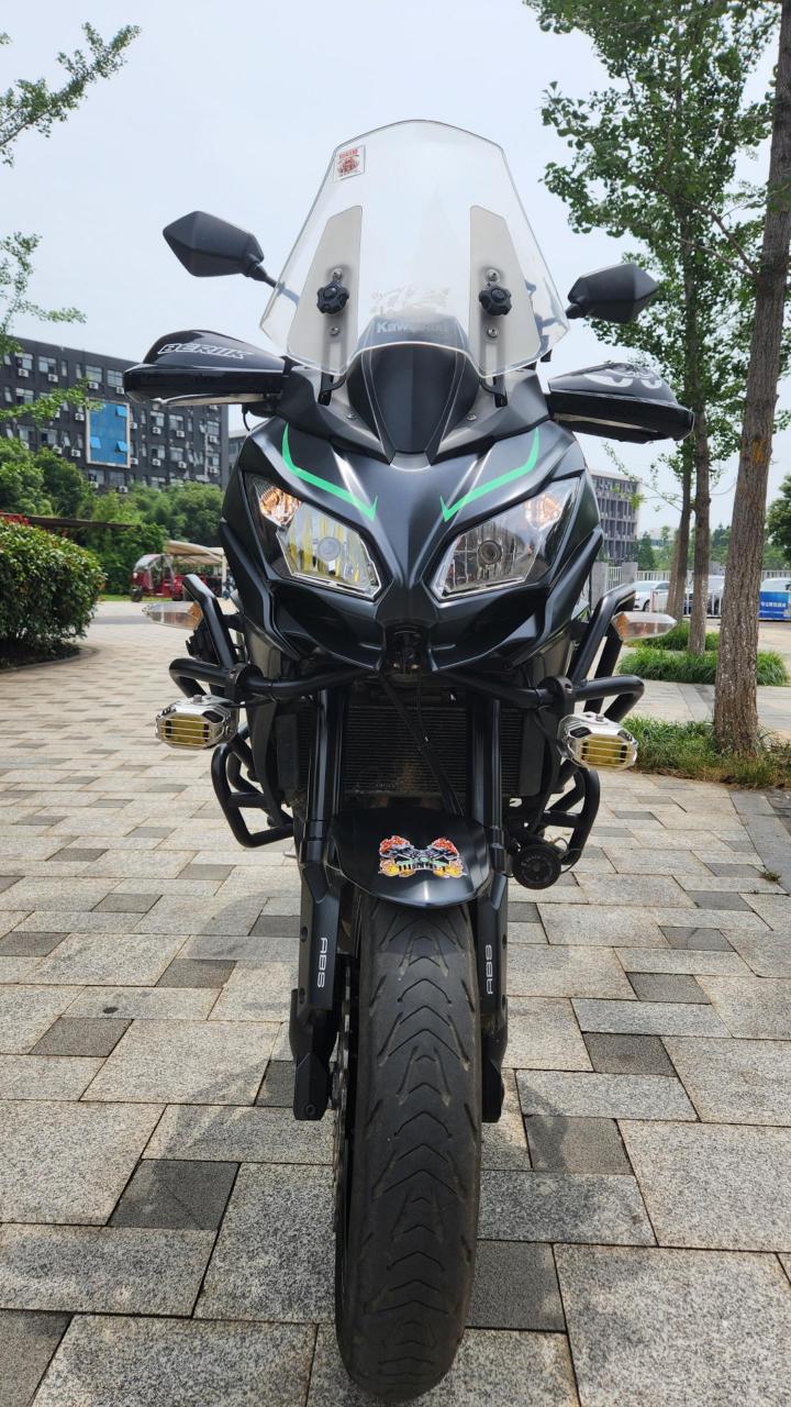 9万公里 原厂边箱 夏德尾箱  萝卜射灯 上下护杠 迪通拿电热手把