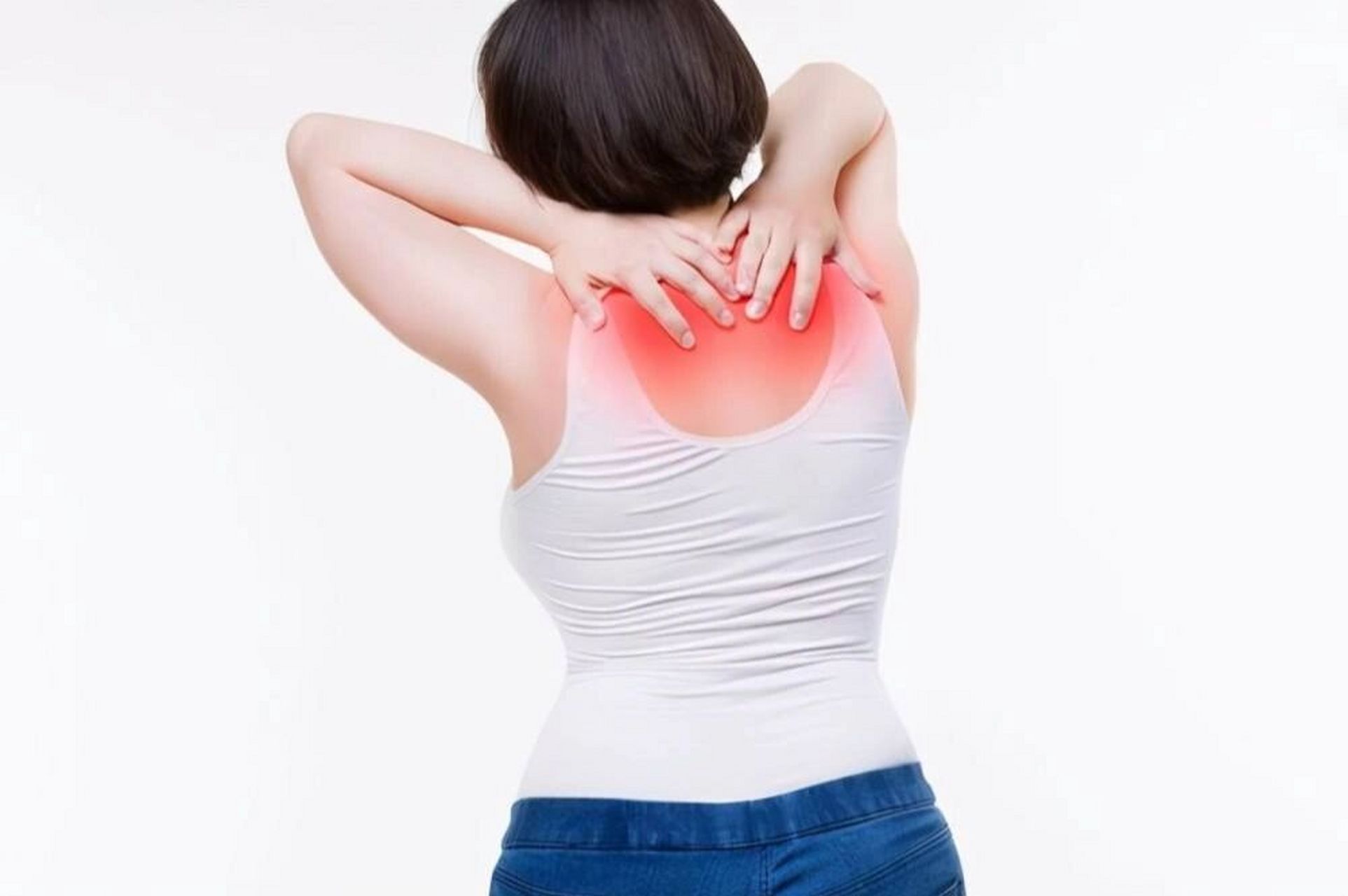 肩膀酸痛是怎么回事图片
