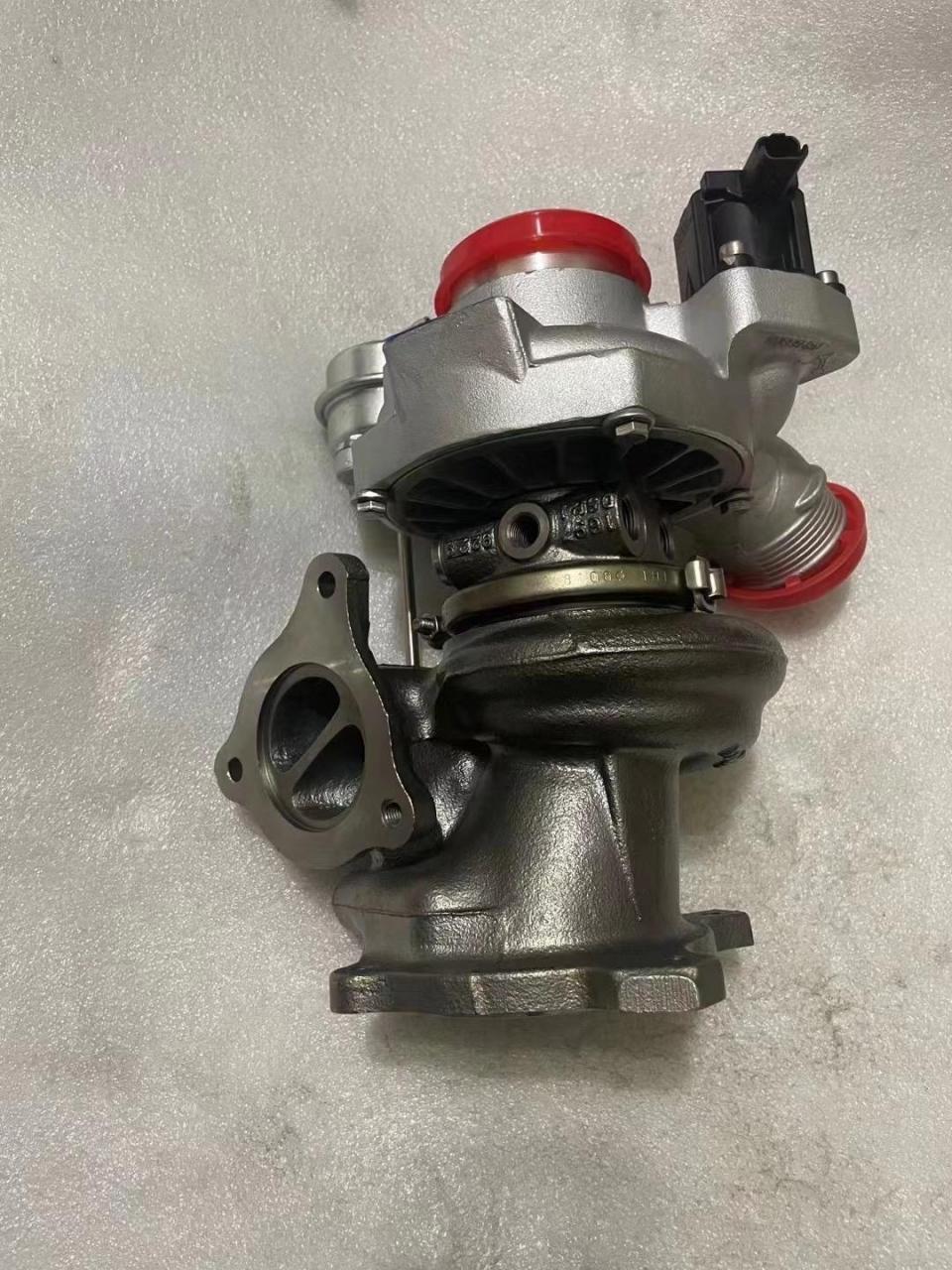 涡轮增压器.沃尔沃s80l  xc60  3.0t原厂涡轮增压器!增压器 涡轮