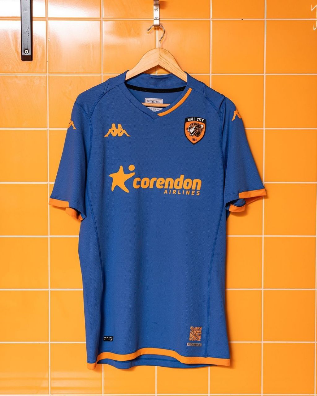 赫尔城发布2023-24赛季第三球衣 #足球#0202#小红书竞技场#02