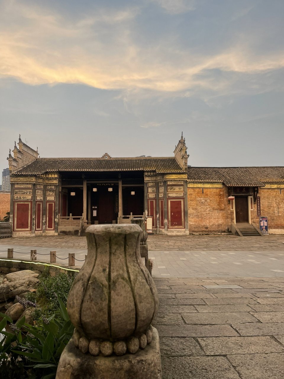 万载古城 万载古城核心景区以万载非遗文化,赣派建筑风情为内核