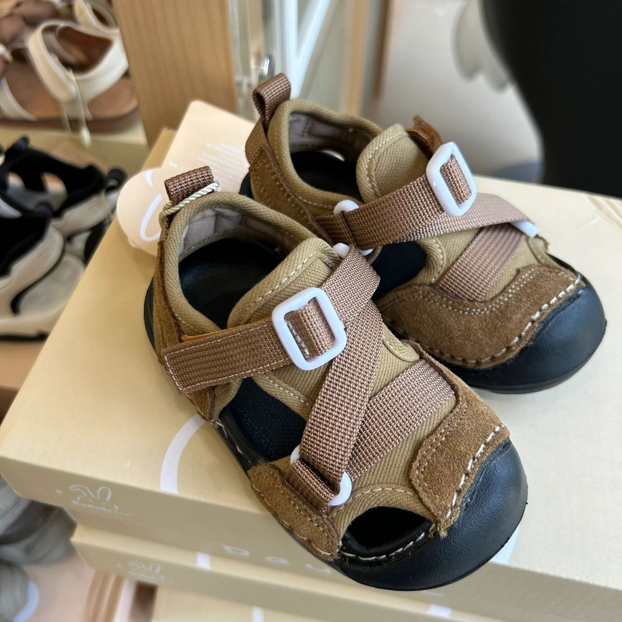 芭杜乐童鞋 小童22-30/超轻