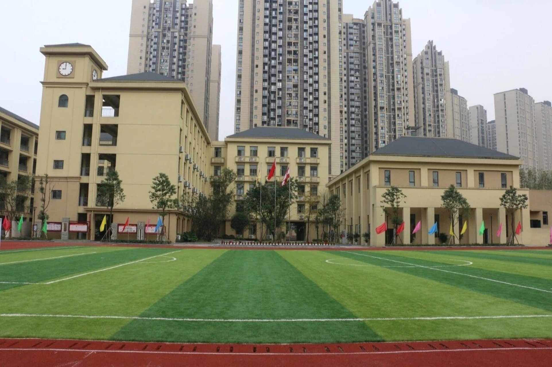 重庆六所单办初中联盟——渝北实验中学 92【学校简介】 重庆市渝北