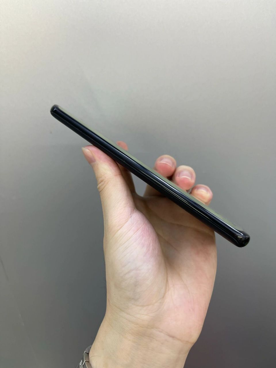 华为mate20rs保时捷设计 华为保时捷mate20rs 512g 后盖小花 屏幕中框