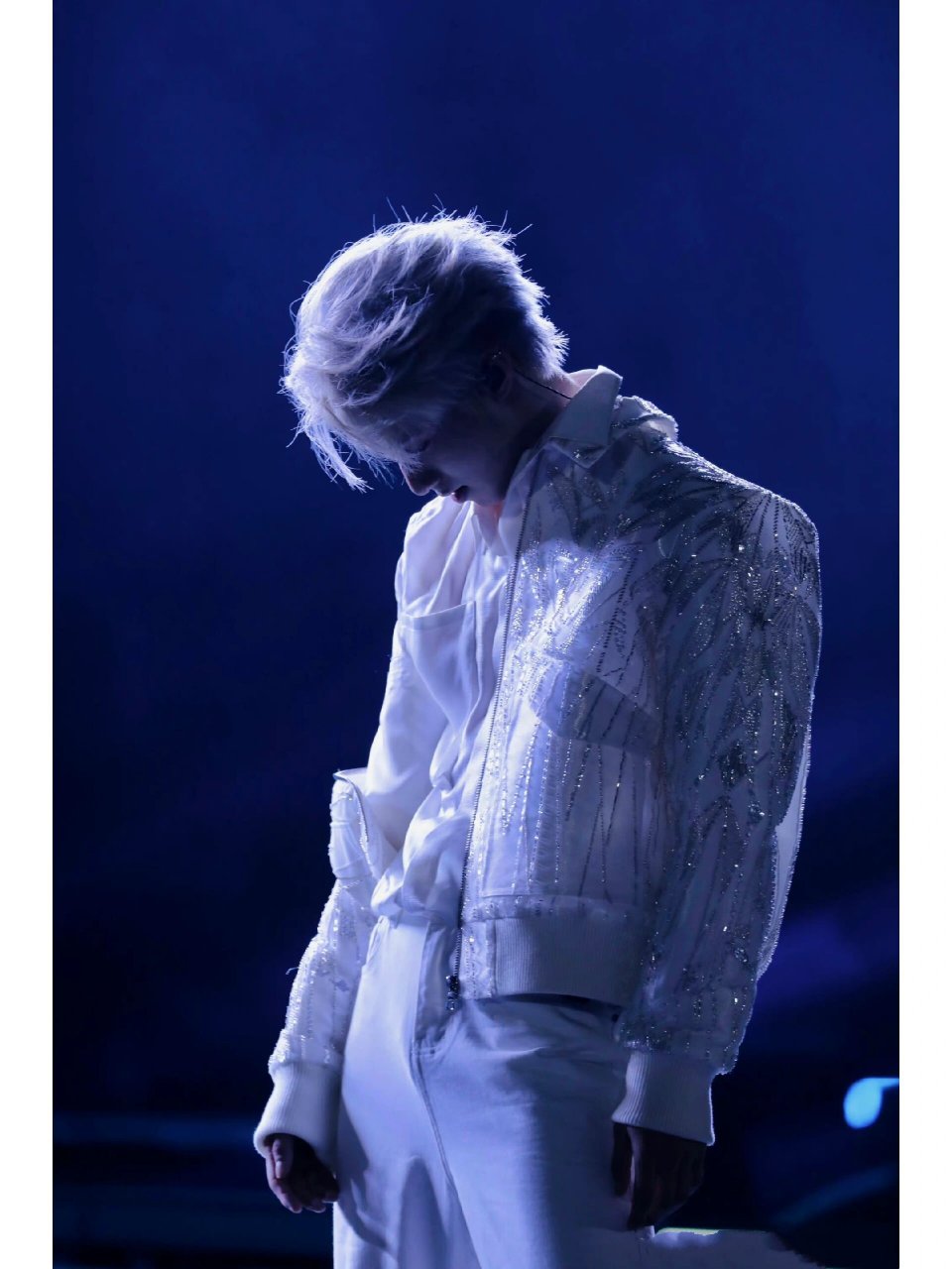 刘耀文高清神图 真的好爱好帅!