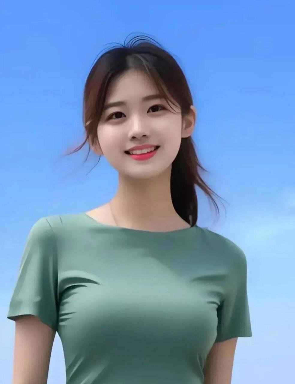 五官端正的美女 猜猜这美女身高有多少