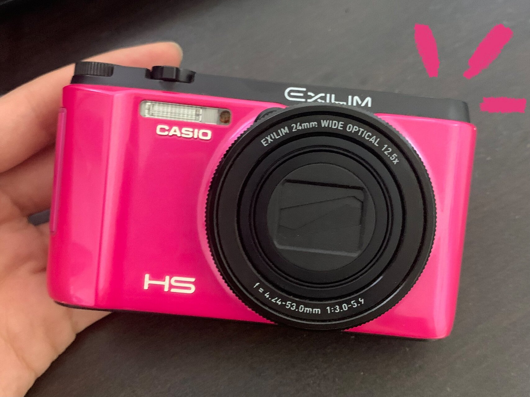 卡西欧相机zr120091有手就能拍 用了五六年了最近两年一直在角落吃