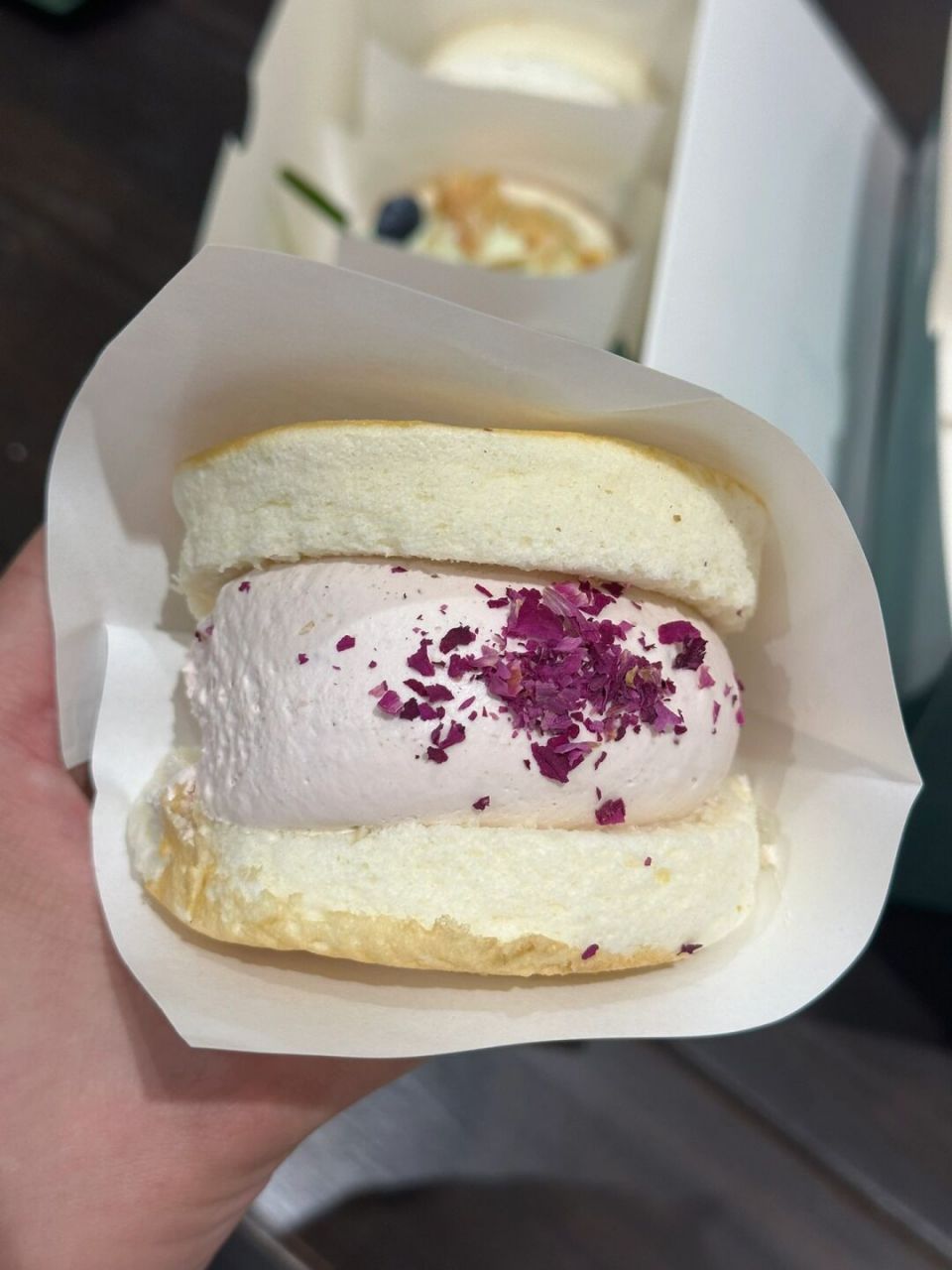 的冰冰凉凉的舒芙蕾,软fufu的 每个都貌美又香甜… 	 #日式舒芙蕾