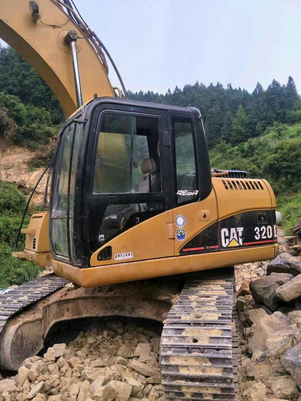 18年报关卡特320dr,只要十多万,锦屏县试机