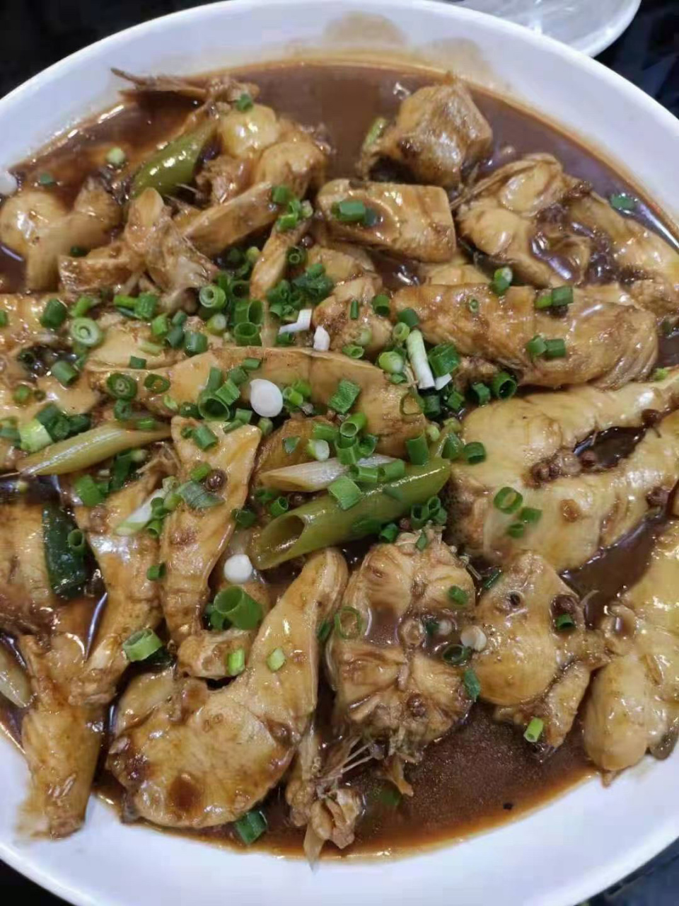 布尔津必吃特色美食～冷水鱼 这可是布尔津最著名的美食餐厅,布尔津的