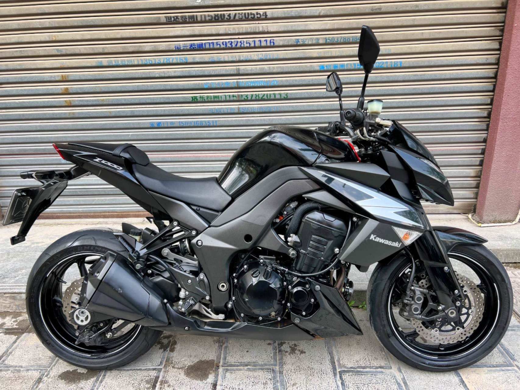 13年川崎z1000矿泉水 全车原版原漆,无任何大小事故,车况完美,实际