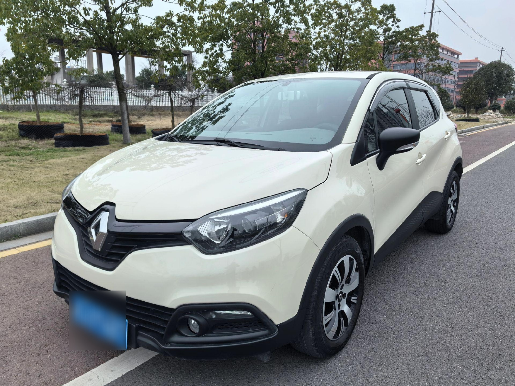 到店16年纯进口雷诺卡宾,实表51000多公里,自动挡1.