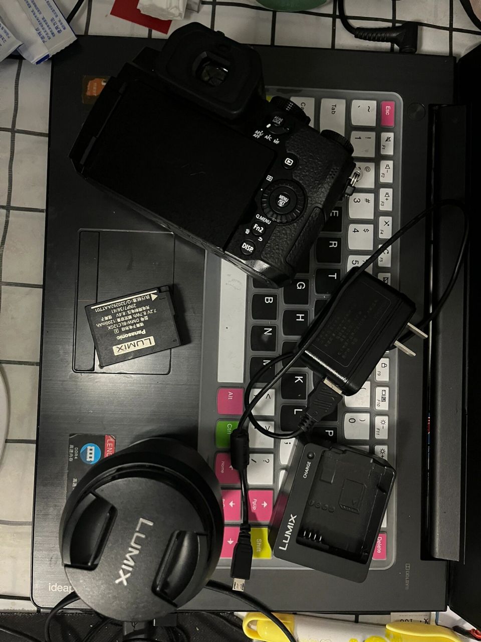 松下g95测评 真的很不错的机子 防抖做的太好了 手持可以两秒不虚!