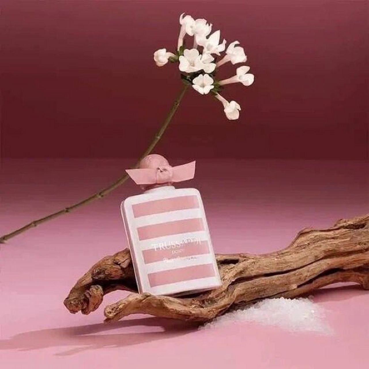 trussardi donna pink marina——果香橙花 ★★★ 杜鲁萨迪的商业香