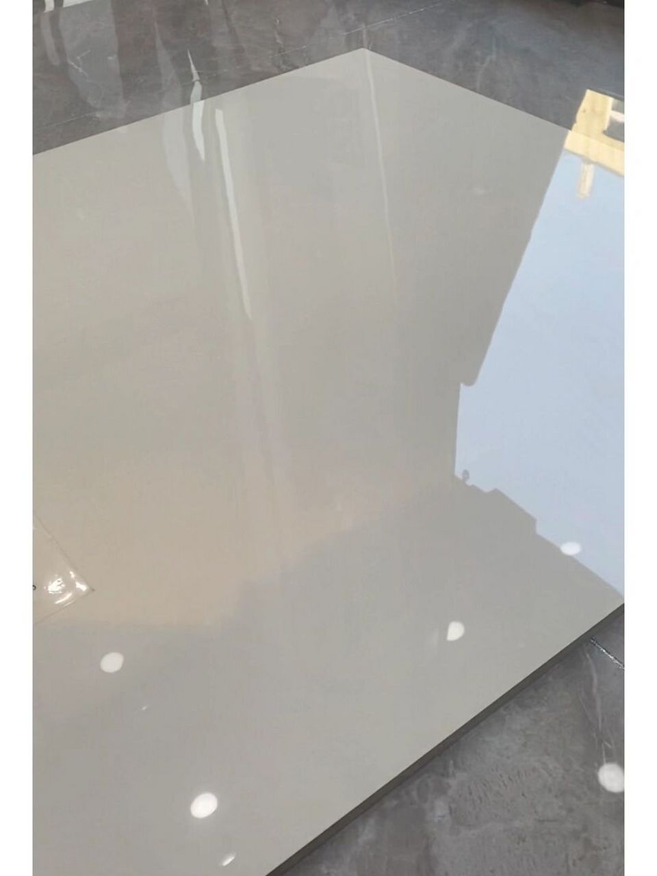 奶白色地砖 这个地砖颜色可以吗?有没有也用这个颜色的朋友啊