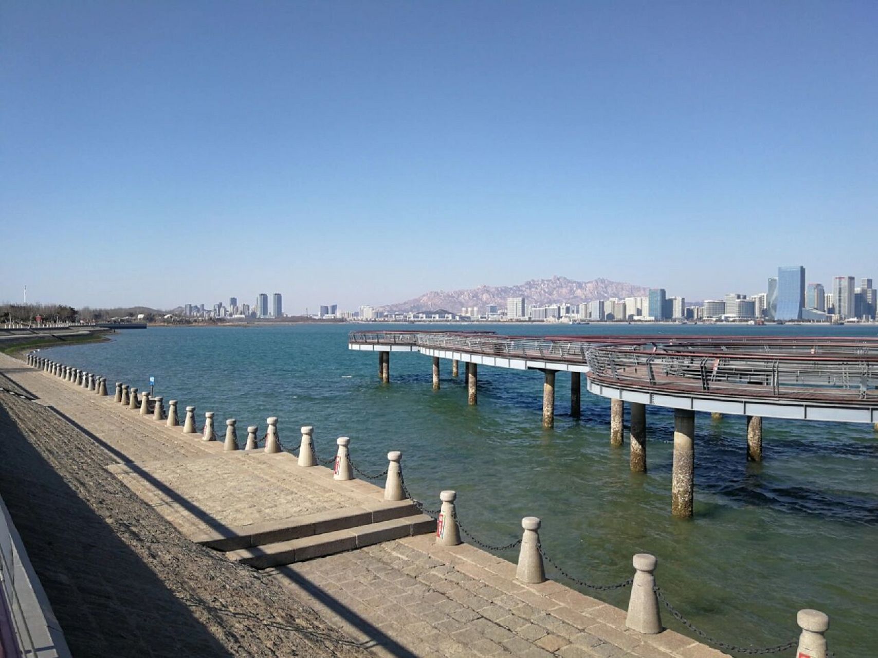 公园 唐岛湾上流汇(公共艺术园)往东—西海岸美术馆段:从青岛市市区