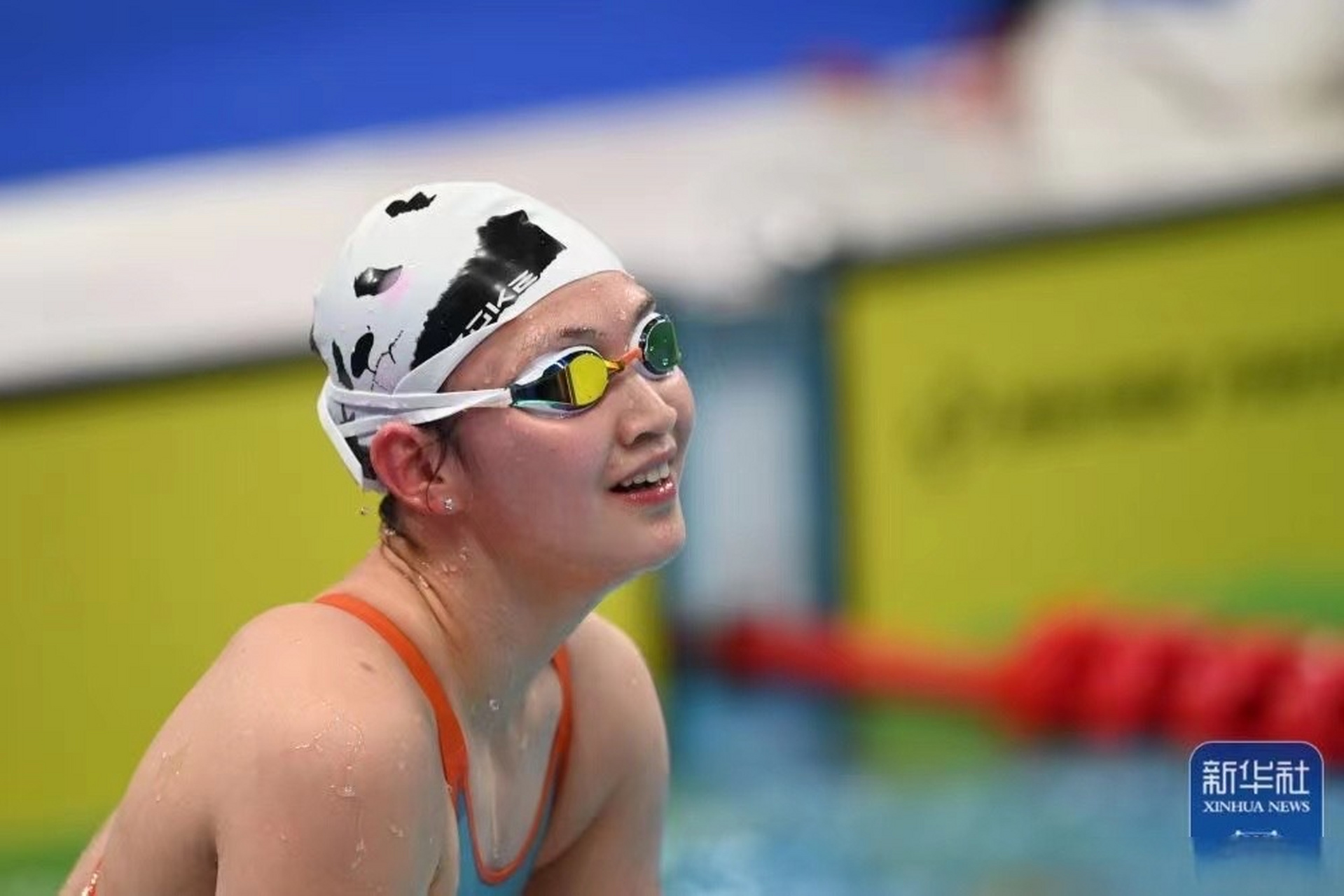 李冰洁在2023年"韵味杭州"全国游泳冠军赛中再次斩获女子400米自由泳