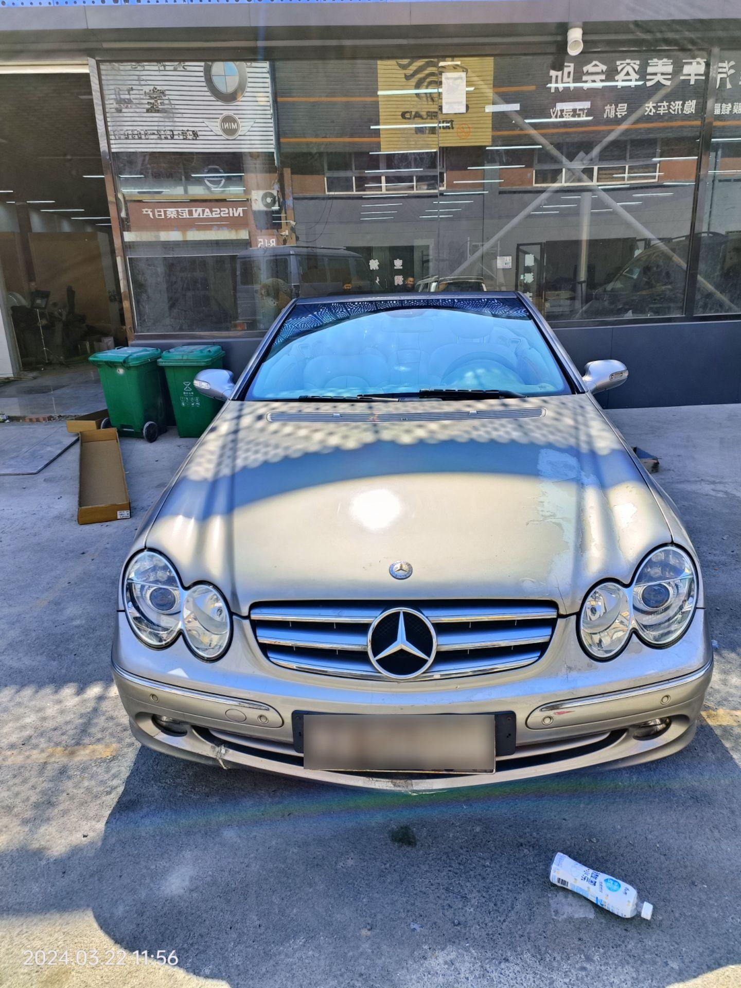 04年奔驰glk350软顶敞篷跑车.