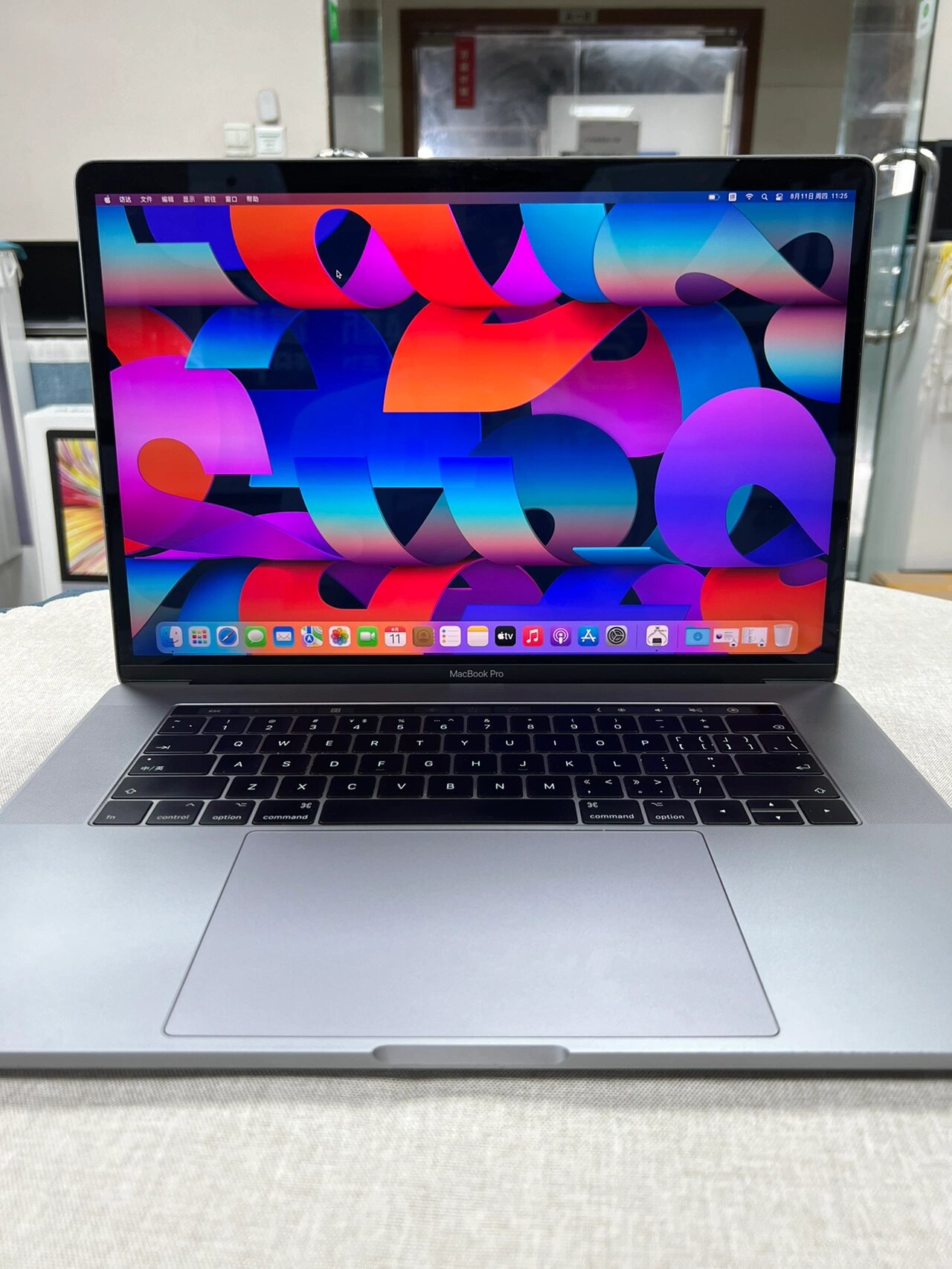 tt2 macbook pro 17款 9新 15寸macbookpro17款tt2带bar苹果笔记本