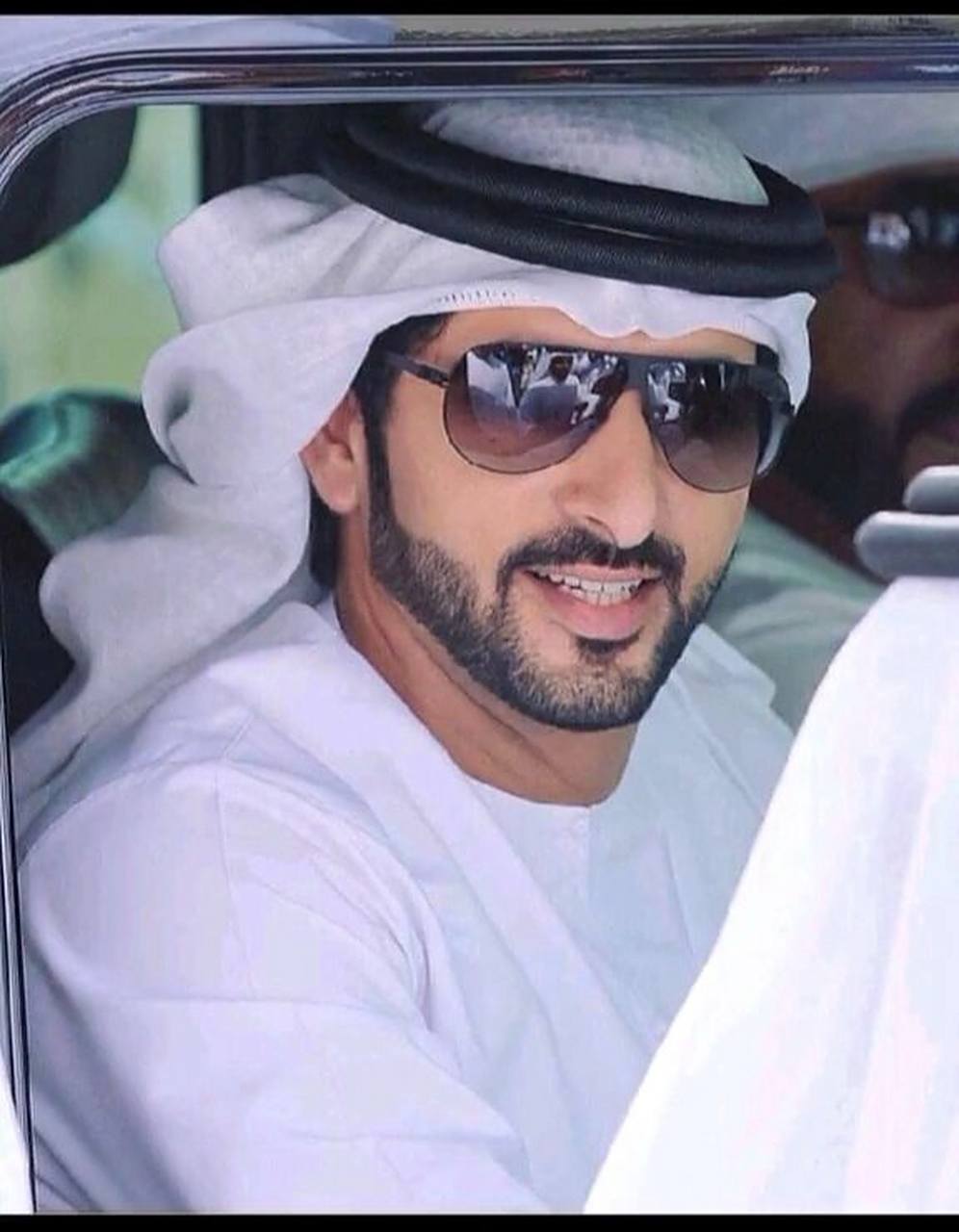 迪拜男人头巾篇 (一)ghutrah 应很多网友要求介绍一