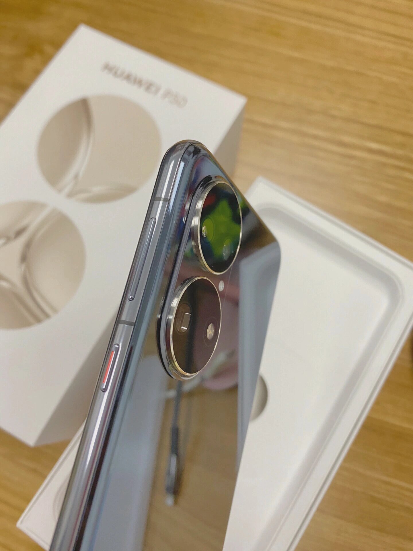 95新 华为p50 黑色