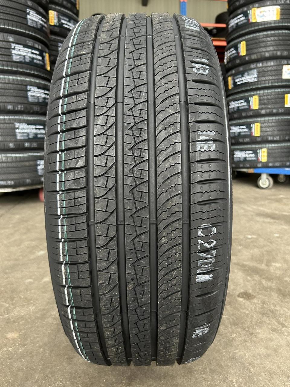 高端轮胎介绍|倍耐力蝎子王四季胎.