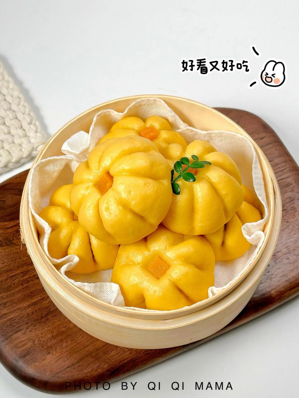 10m 辅食 | 宝宝版南瓜豆沙包 | 香甜松软 可可爱爱的南瓜豆沙包,不加