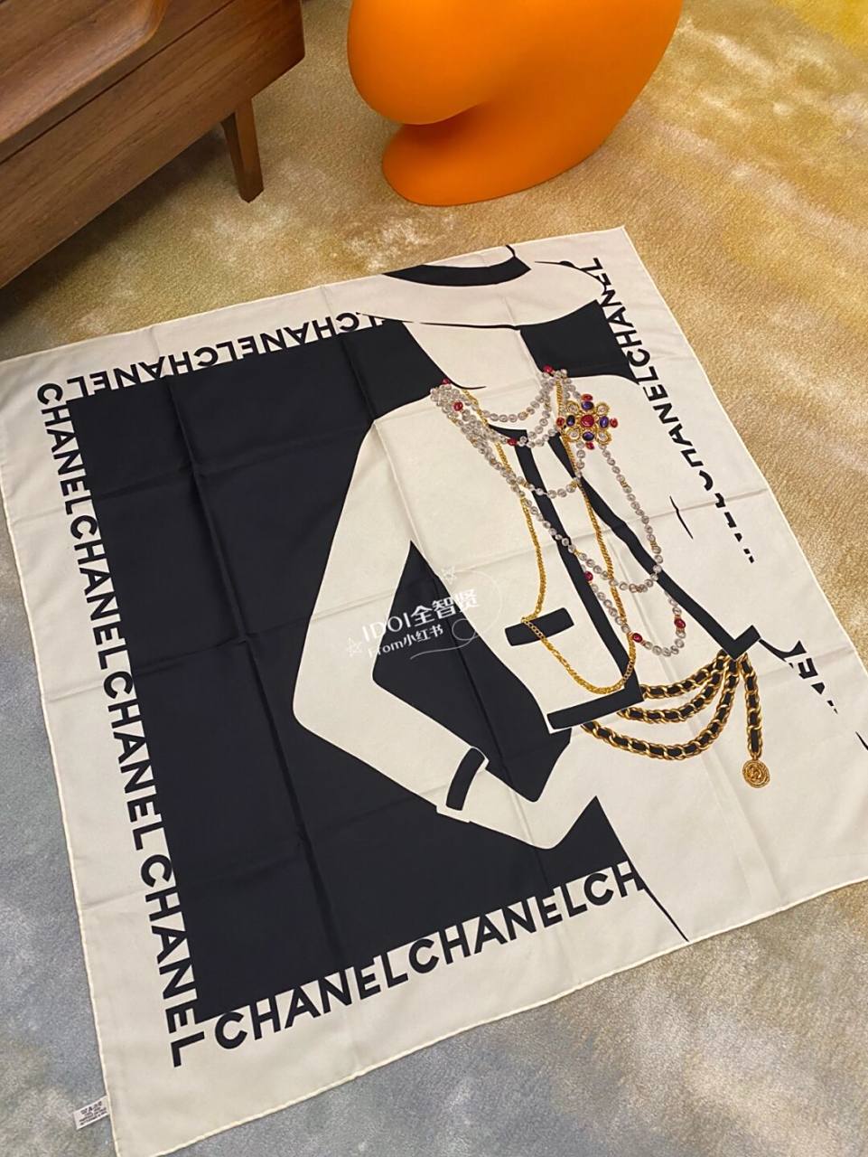 94chanel香奈儿丝巾coco小姐 超级vintage chanel创始人可可小姐
