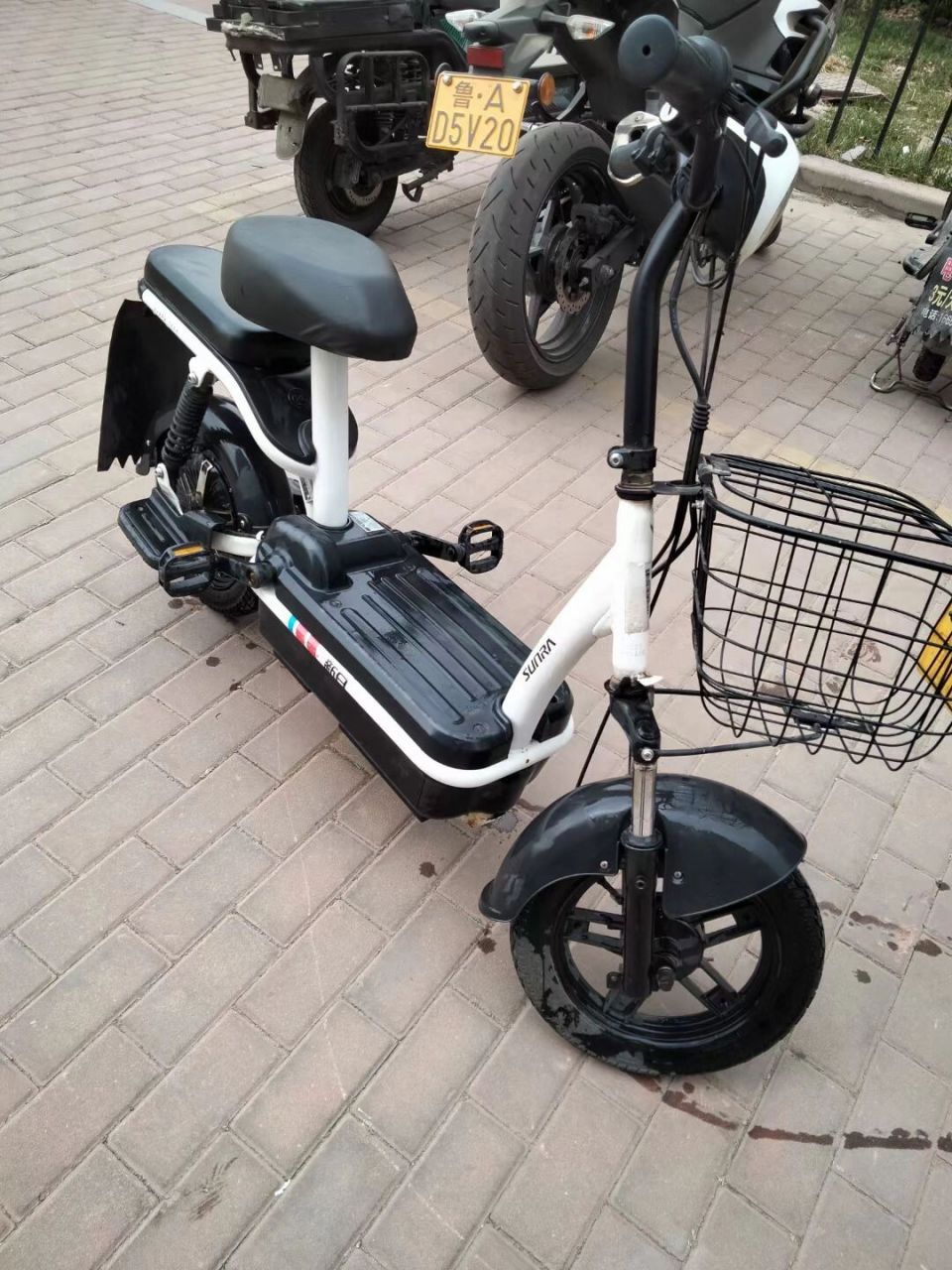 济南急售一台二手电动车能跑20多公里可试车 今年毕业,离开济南去外地