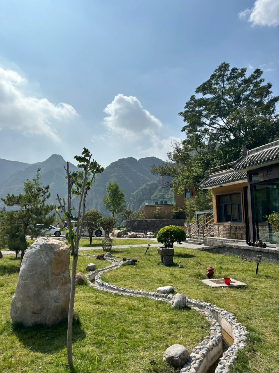 郑州周边|鸿雁岭民宿 十一假期去了位于新乡的鸿雁领民宿,体验感超级