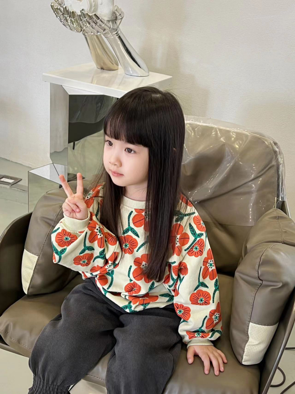 小孩77齐刘海=可爱70152