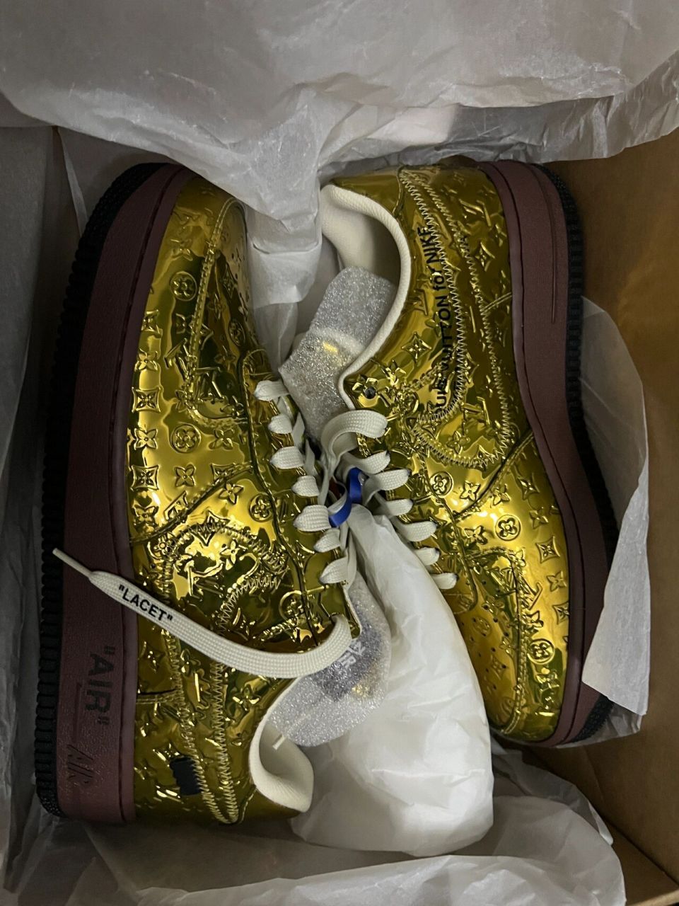 鞋子联名 lv nike联名af1,金色,41码 自己一手全新现货 最喜欢的一个