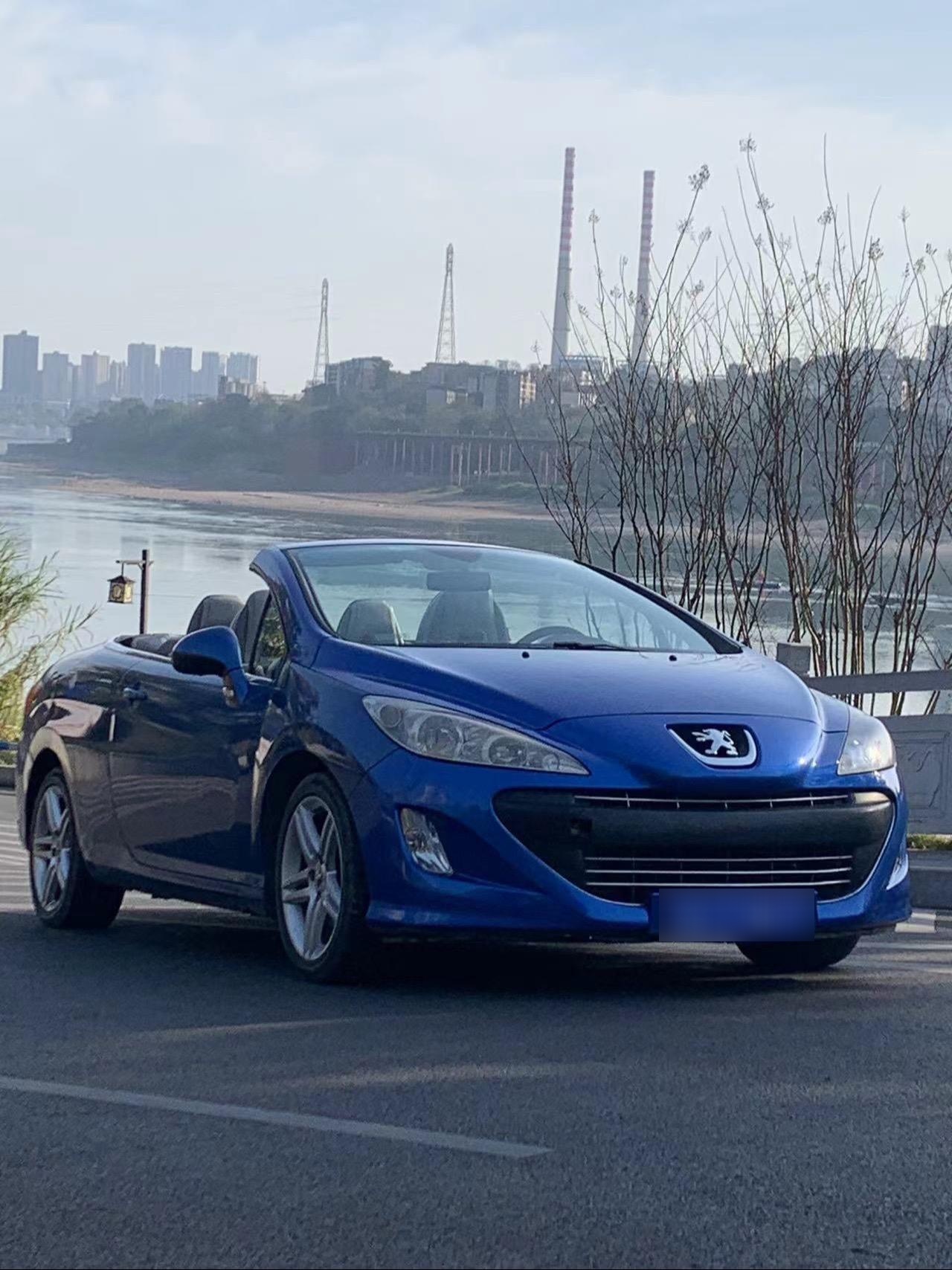 10年进口标致308cc硬顶敞篷小跑车 1.