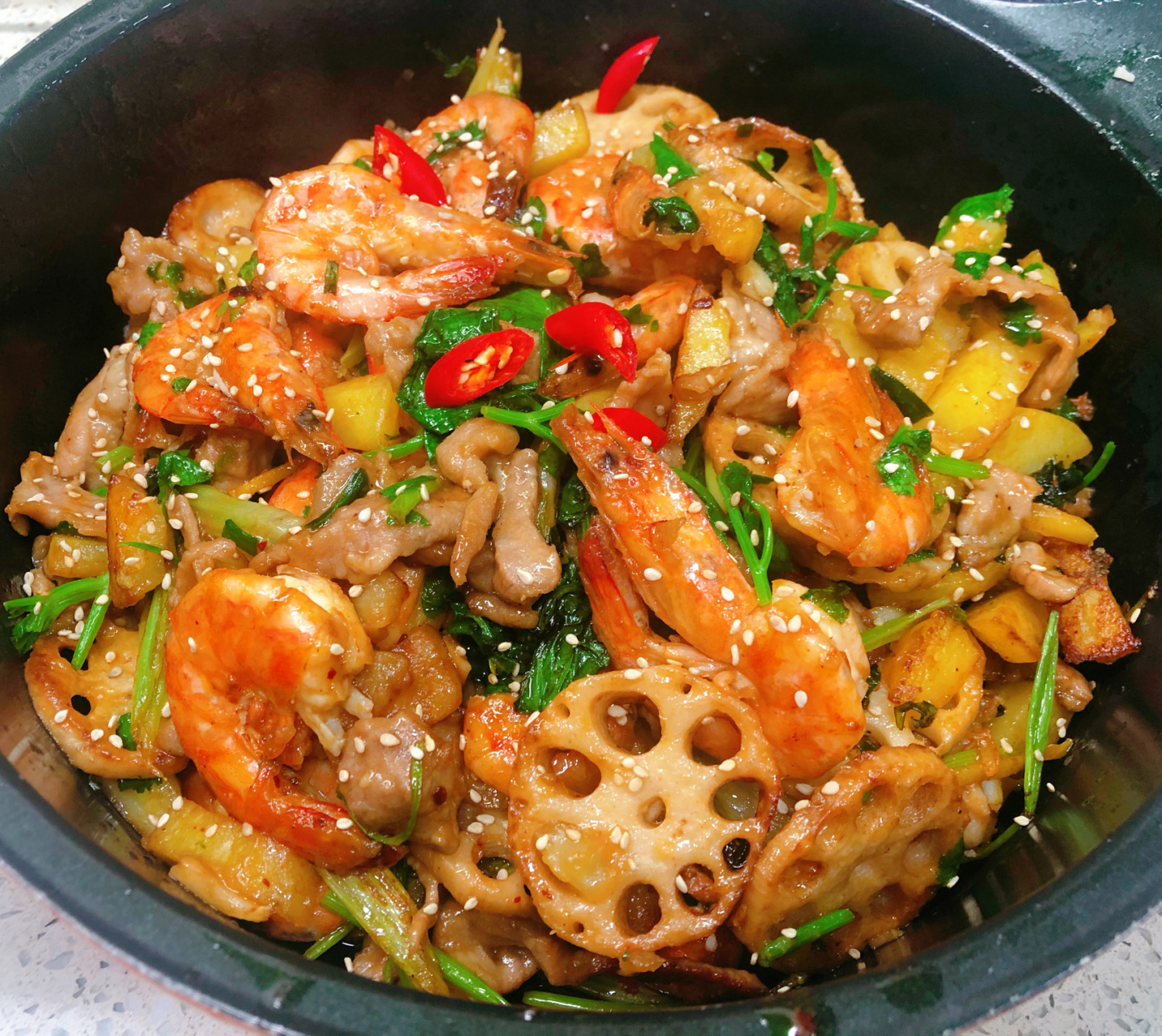 好吃不正宗的家常麻辣香锅做法 不用火锅底料!完全是家常配方的日常硬