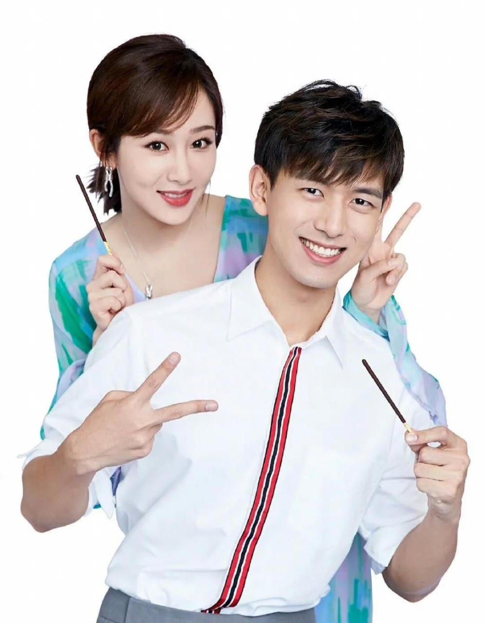 杨紫李现官宣  杨紫李现领衔主演剧《国色芳华》官宣!
