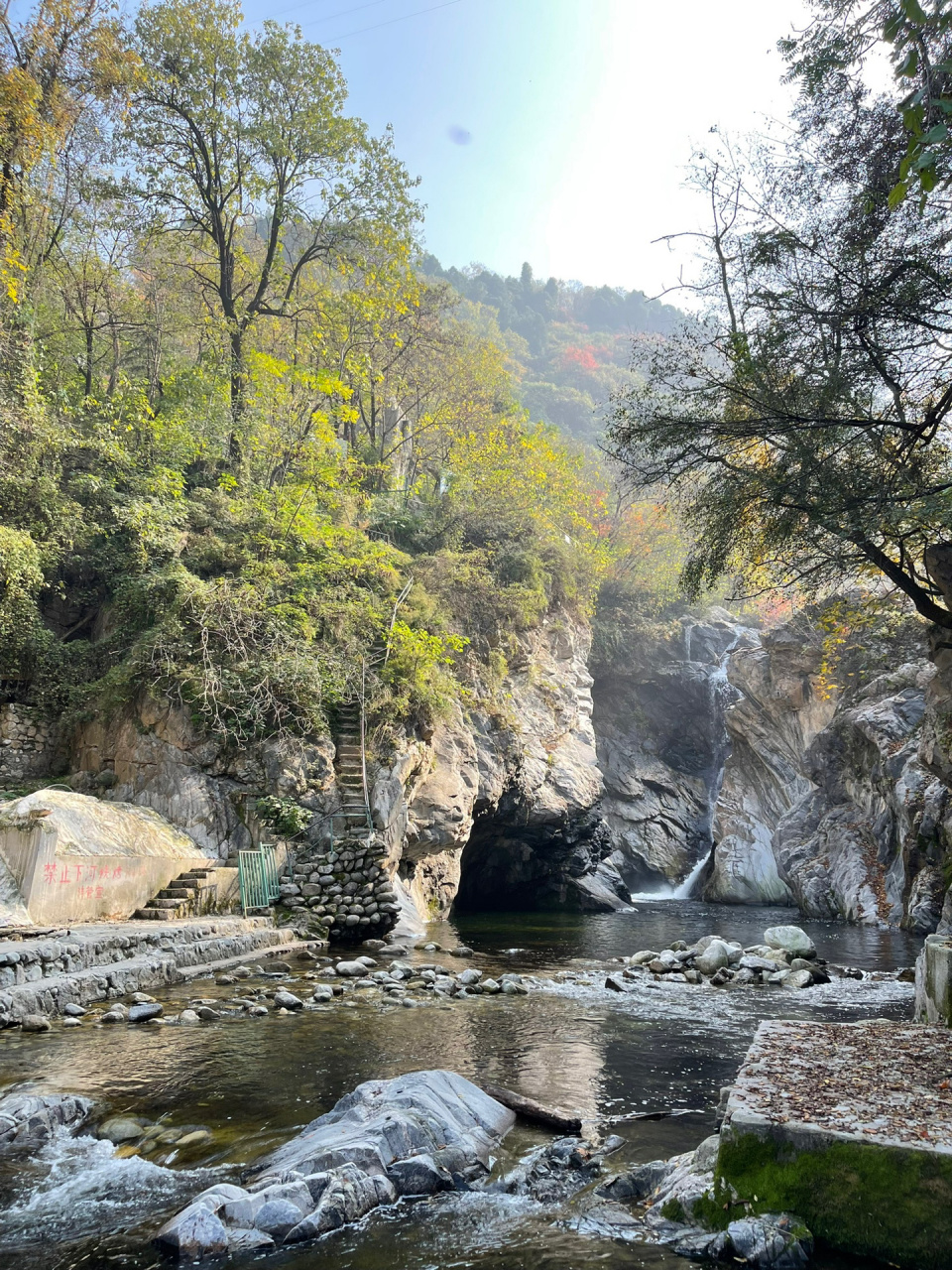 週末登山之高冠瀑布 冬天的秦嶺別有一番風味