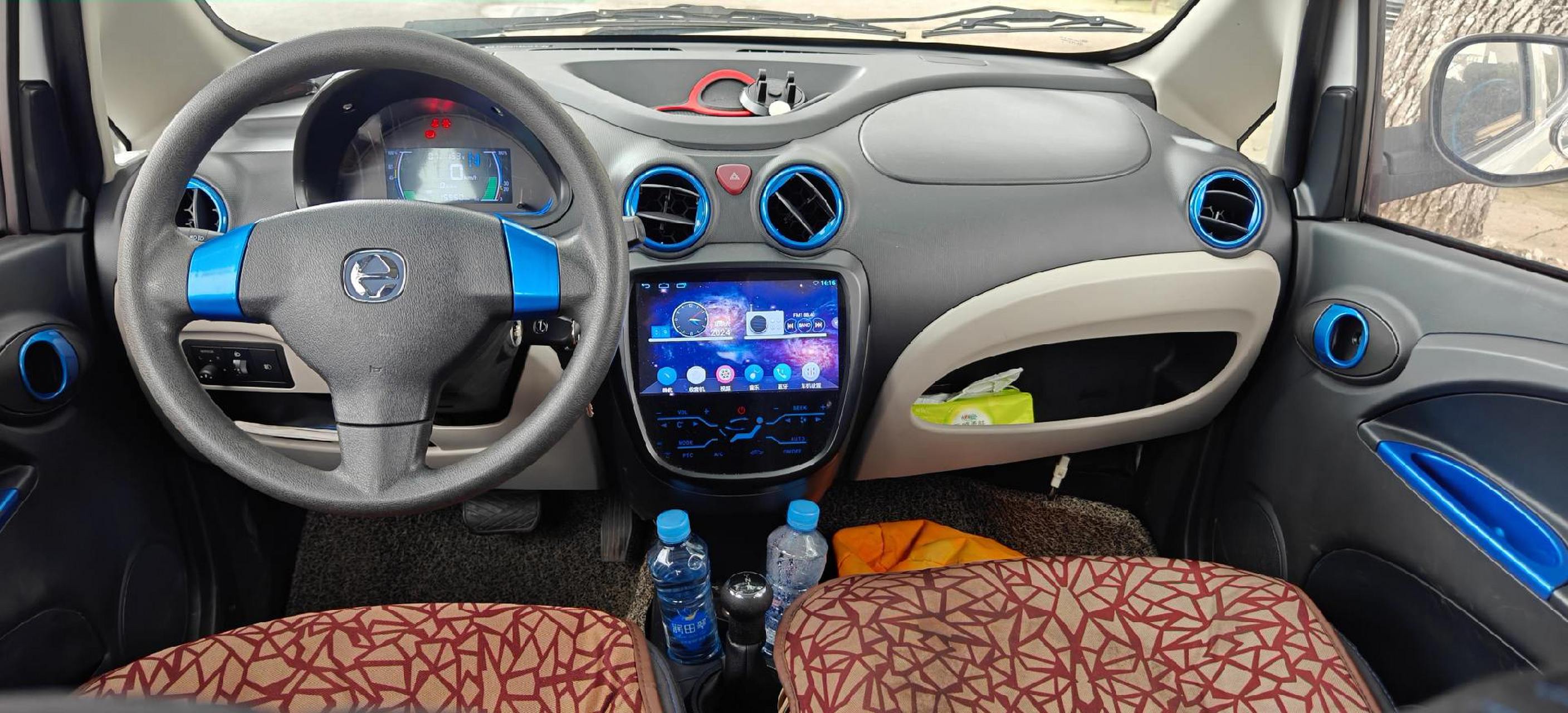 新能源电动车18年江铃e200,安全行驶1.6万公里,续航150,1个多点