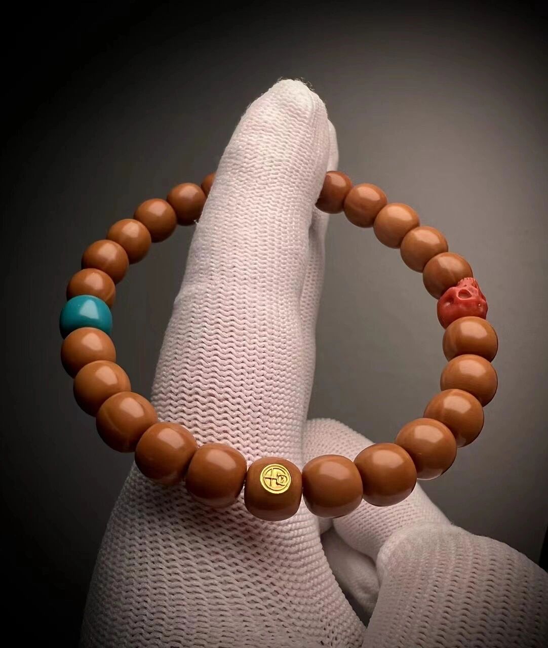 92猴头手串的有效盘玩方法,分享21566 哈喽,各位串友,咱书接上