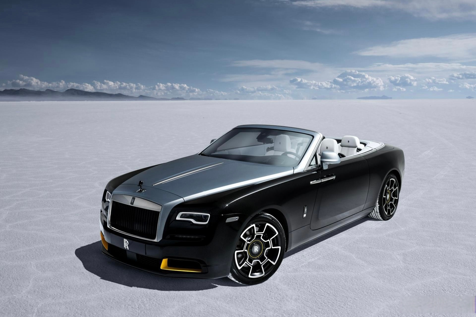 劳斯莱斯曜影宣布正式停产】日前,我们从劳斯莱斯汽车官方获悉