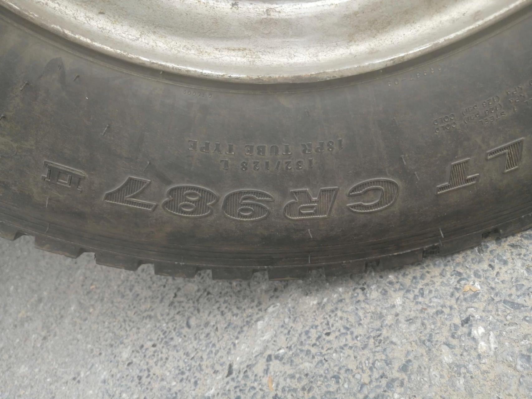 正新轮胎825-16轮胎cr987和cr969表面看着一模一样,使用上有什么区别