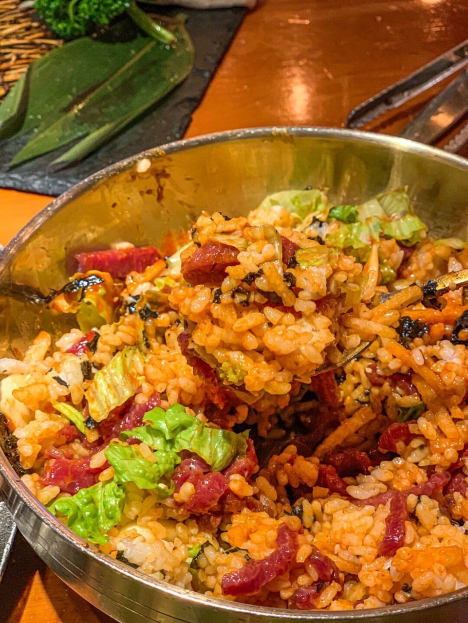 那天周五一下班02就速速拉着姐妹直奔远景路找正宗烤肉 这次来的