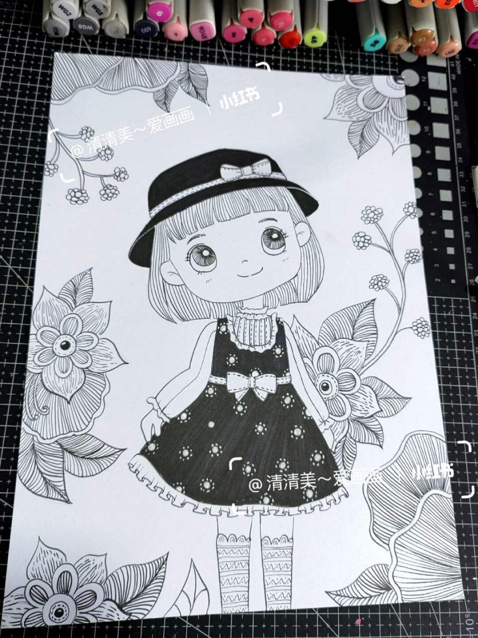 女孩线描合集 准备出个线描临摹卡#画画# #人物插画# #黑白线描##儿童