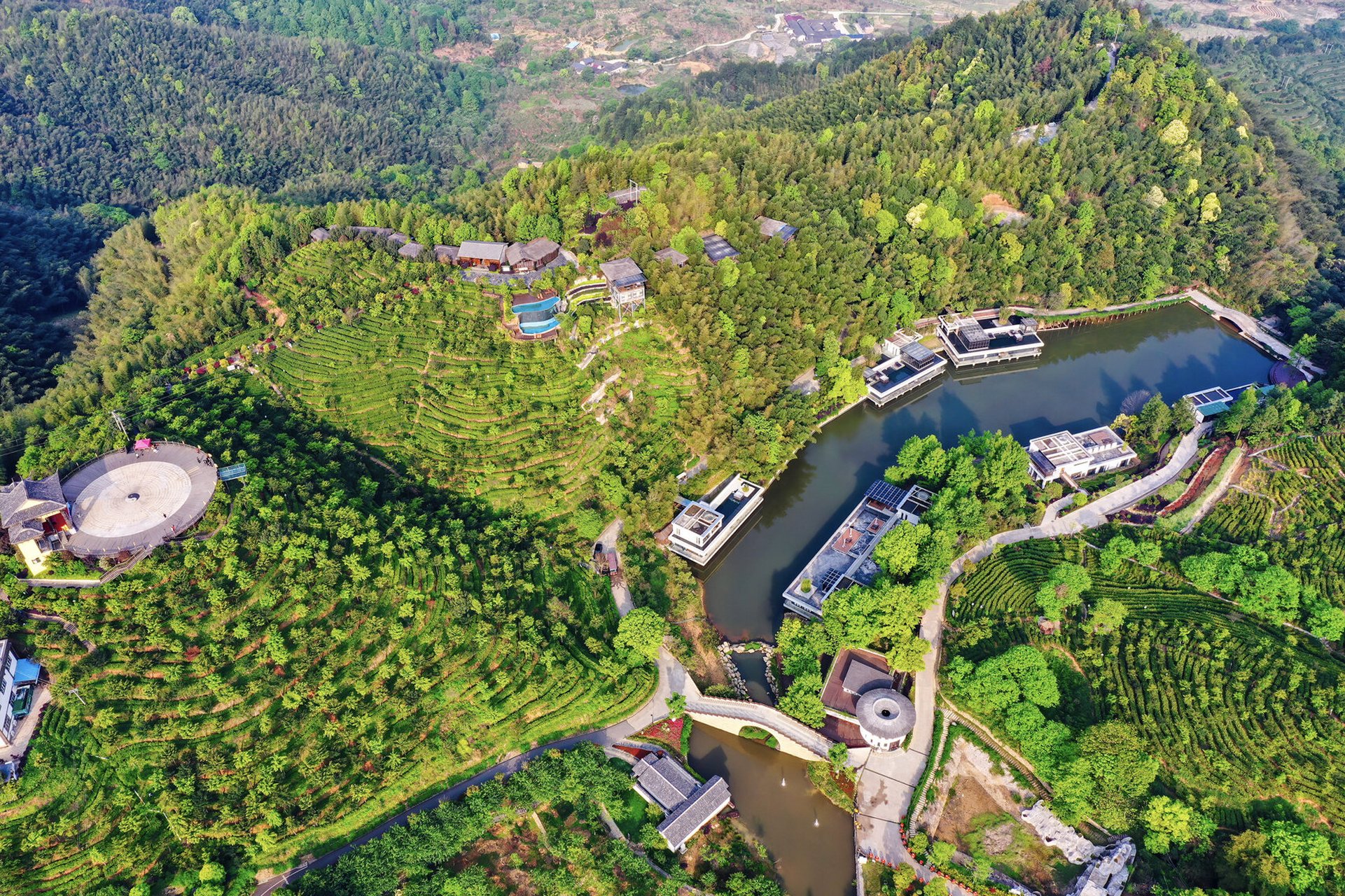 广东江西绝美度假圣地丨龙南虔心小镇 小镇被大自然包围,占地10万亩