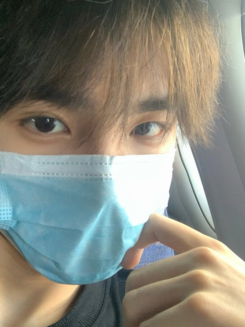 之前看大家很喜欢我戴口罩的那个,然后就把之前拍的都发出来算了哈哈