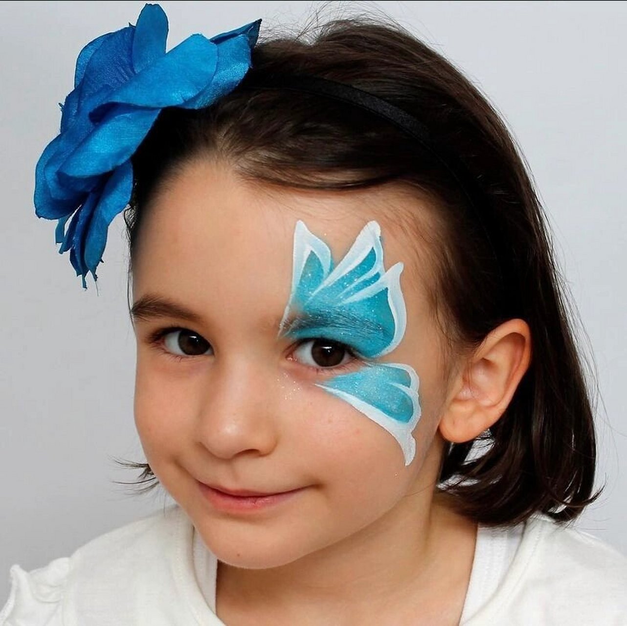 面部彩绘蝴蝶入门练习 转自ins博主 我们一起学习吧