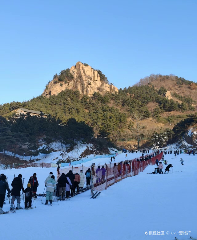 青岛高山滑雪场图片