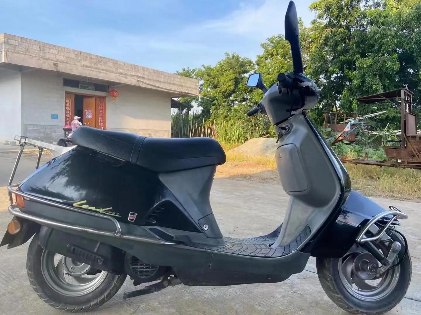 特价处理一台进口本田大路易90c,两冲程,原版原漆,原装度高,一口价